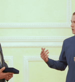 Губернатор Кузбасса наградил храброго подростка из Яшкинского округа