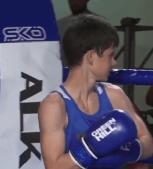 Кузбасский боксер обеспечил себе медаль первенства Европы