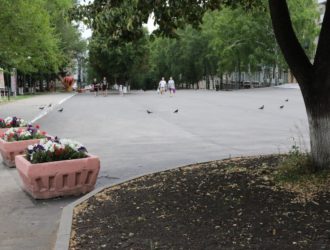 В кемеровской Кедровке обновили центральную пешеходную улицу