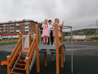 В Калтане открыли обновленную площадь общественных мероприятий