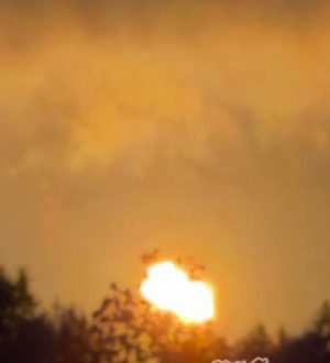 «Это не пожар»: мэрия Кемерова объяснила яркое зарево на территории «Азота»