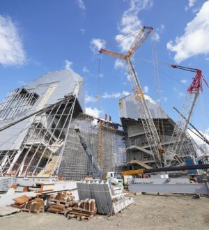 Илья Середюк оценил ход строительства музейно-театрального комплекса в Кемерове