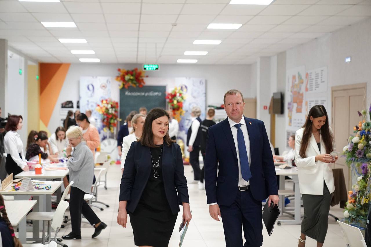 Больше 60% выпускников кемеровских школ поступили в вузы Кузбасса в этом году