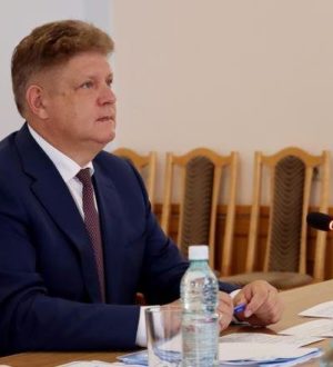 Анатолий Серышев провел совещание по вопросам подготовки и проведения выборов