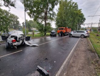 За ДТП в состоянии опьянения, где тяжело пострадали женщина и ребенок, в Кемерове осудили водителя-бесправника