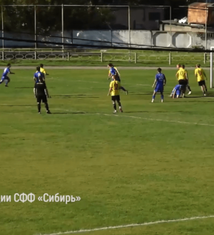 Футбольный «Новокузнецк» всухую проиграл основному конкуренту по таблице