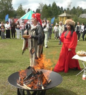 Этнофорум с участием коренных народов Сибири прошел в Мысках