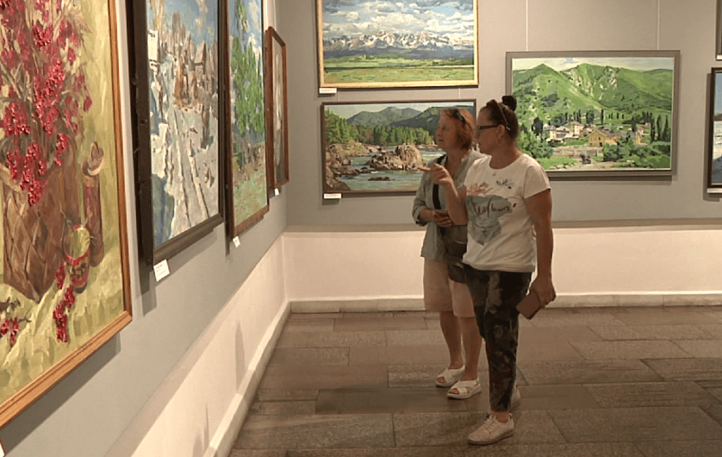 В Новокузнецке открыли выставку живописи Андрея Ковригина