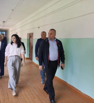 В Новокузнецке идет проверка готовности школ к новому учебному году