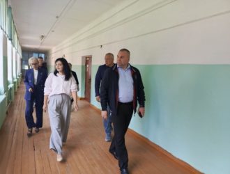 В Новокузнецке идет проверка готовности школ к новому учебному году