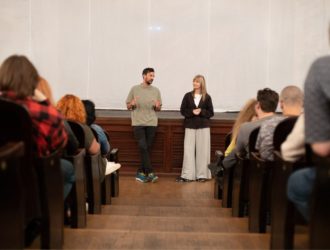 Новый режиссер и новые спектакли: в Новокузнецком драмтеатре рассказали о планах на предстоящий сезон