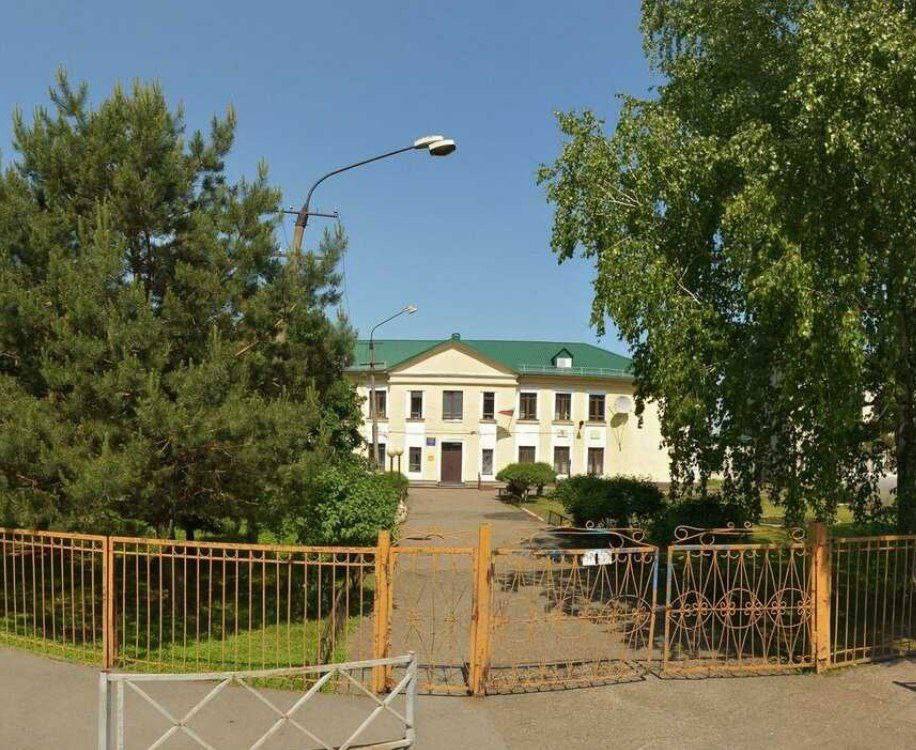 В Новокузнецке суд запретил эксплуатацию школы №28