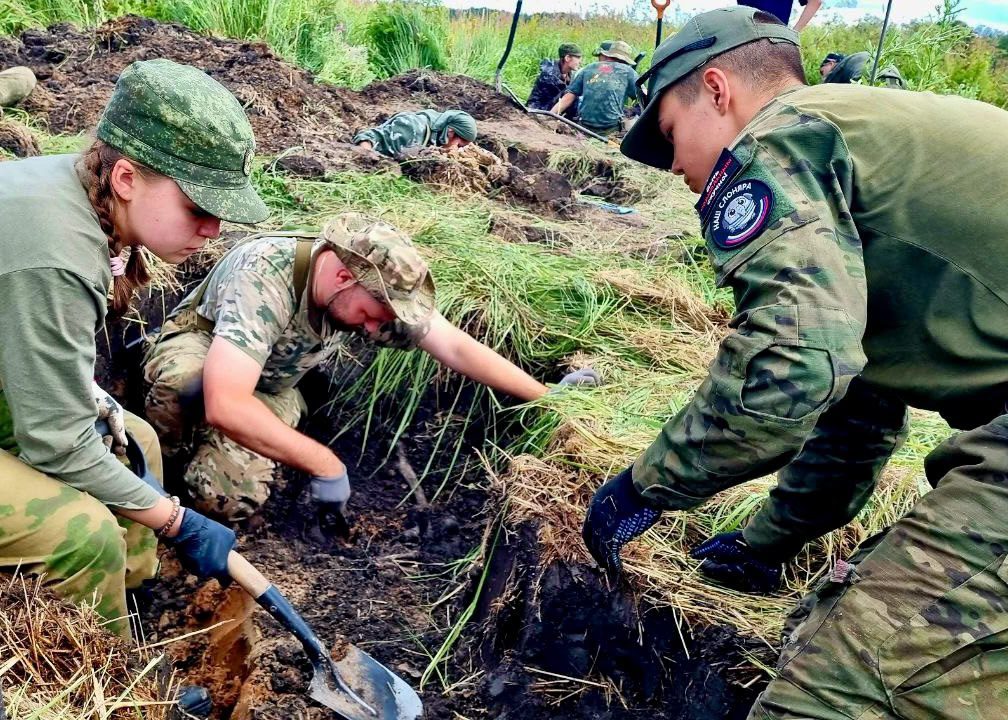 Останки четырех красноармейцев нашли в Карелии поисковики из Кузбасса