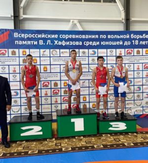 Семь медалей завоевали кузбасские борцы на всероссийских соревнованиях в Красноярском крае