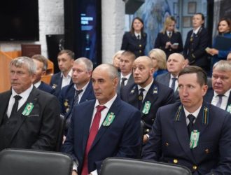 Губернатор Кузбасса вручил награды работникам СУЭК-Кузбасс