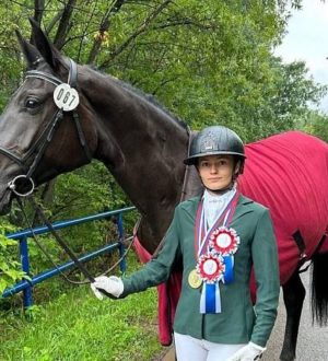 Кузбасская спортсменка завоевала золото всероссийских соревнований по выездке