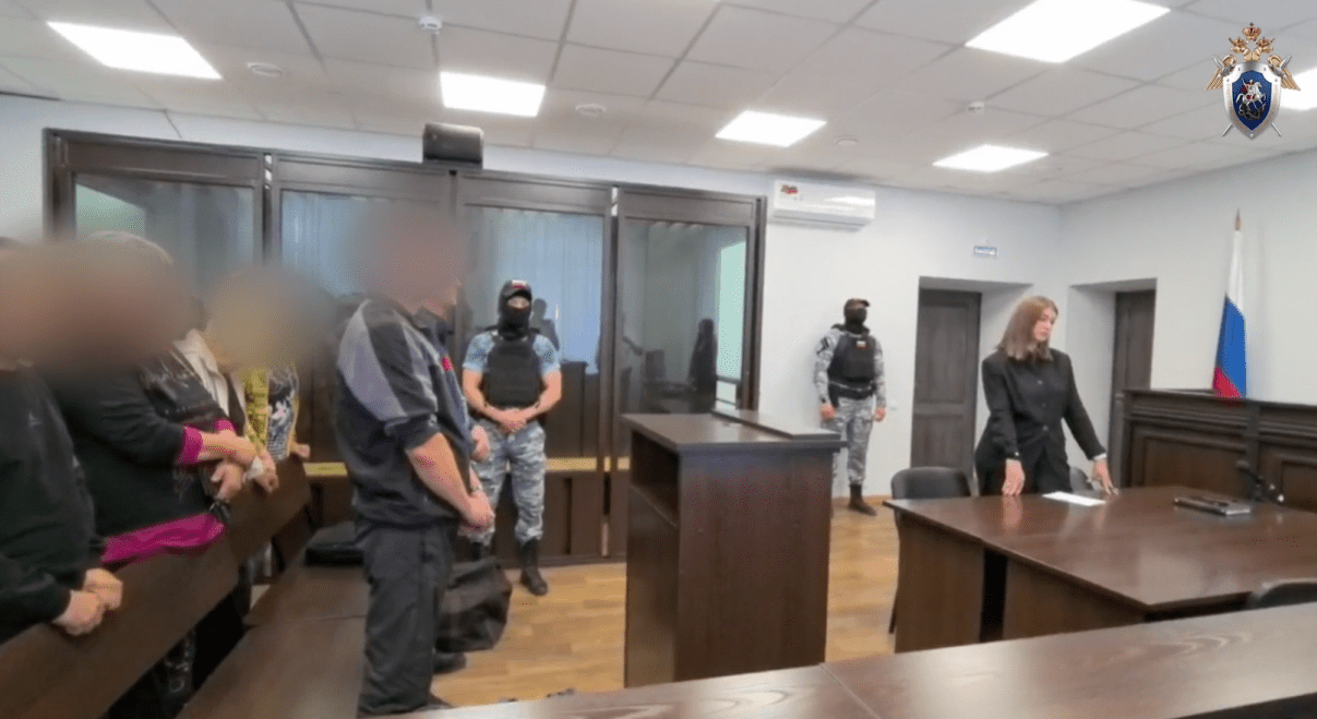 В Мариинске приговор выслушали чиновник и застройщик, которые несколько лет совершали многомиллионные хищения из бюджета