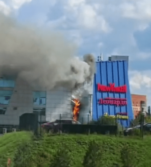 Илья Середюк: предположительно, пожар в ТЦ «Лапландия» начался снаружи