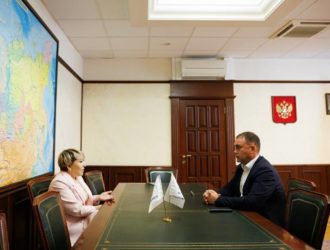 Илья Середюк провел рабочую встречу с сопредседателем  ВАРМСУ Ириной Гусевой