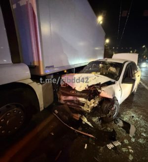 В Кемерове пьяная автоледи устроила ДТП с пятью пострадавшими