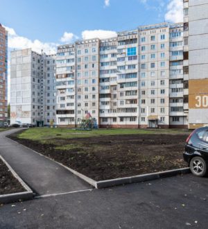 В Кемерове завершили первый этап ремонта большого двора на Ленинградском