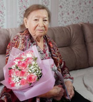 В Кемерове ветерана Великой Отечественной войны поздравили со 102-летием