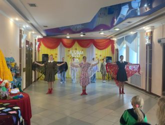 «Петелька – ФЕСТ 2025»: в Ижморском округе прошел фестиваль вязального мастерства