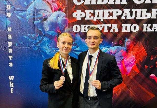 Юные кузбассовцы завоевали медали первенства Сибири по каратэ