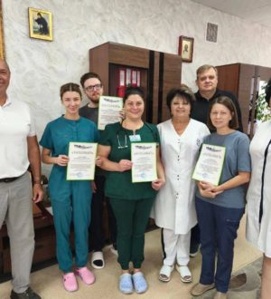 Кузбасских врачей-волонтеров наградили в Горловке