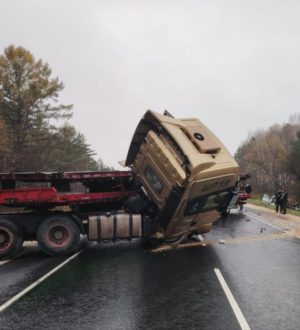Смертельное ДТП в Тяжинском округе: столкнулись кроссовер и тягач