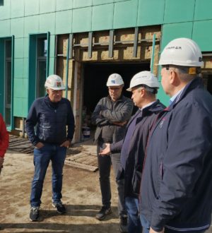 В Новокузнецке продолжается строительство новой поликлиники — объект под личным контролем губернатора