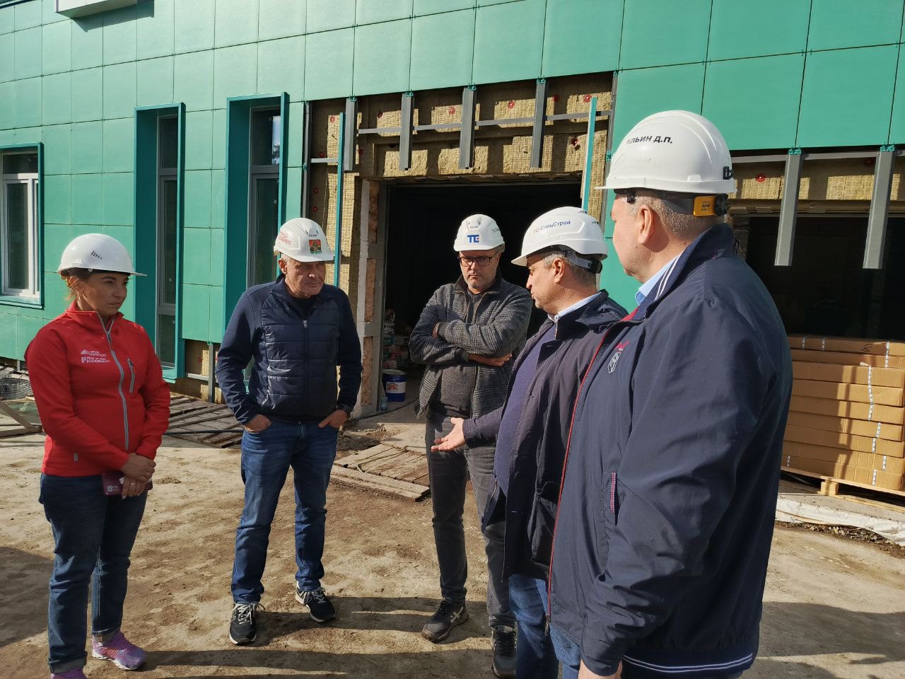 В Новокузнецке продолжается строительство новой поликлиники — объект под личным контролем губернатора