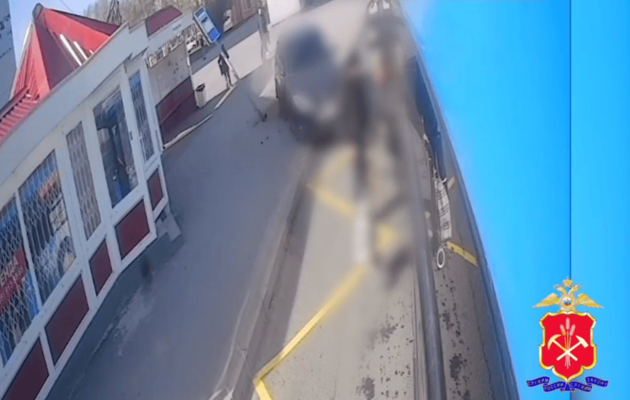 За наезд на пассажиров автобуса в Кемерове будут судить водителя иномарки
