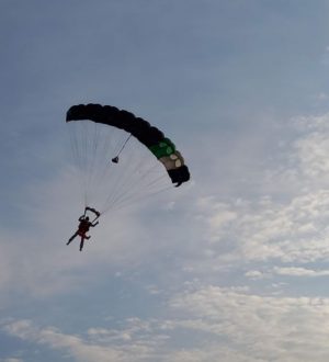 Телеканал «Матч» покажет фильм о ЧМ в Кемерове по парашютному спорту