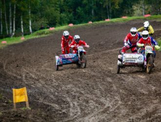 В Прокопьевске прошел Чемпионат России по мотокроссу на мотоциклах с коляской