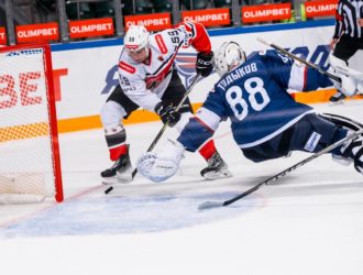 Новокузнецкий «Металлург» одолел красноярский «Сокол»