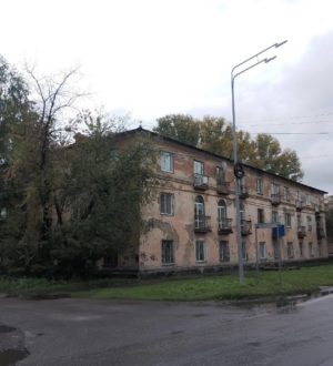 Власти Новокузнецка должны по суду как можно быстрее расселить аварийный дом