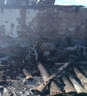 Устроил пожар, чтобы отомстить: в Яшкинском округе полицейские задержали подозреваемого в поджоге