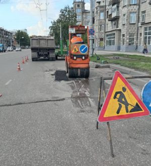 В Новокузнецке ямочным ремонтом за сезон охватили более 40 тысяч квадратных метров