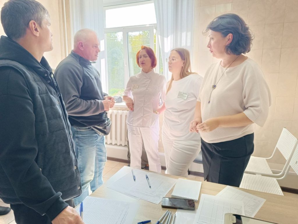 В Березовской больнице им. Назаренко обсудили медицинскую поддержку ветеранов СВО