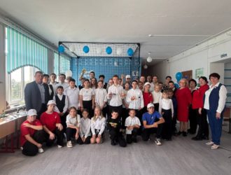 В Усманской школе состоялось открытие центра управления БПЛА «Учимся летать»