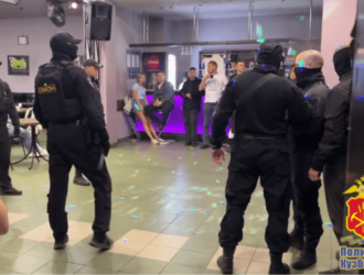 Ночная облава: в Новокузнецке правоохранители провели масштабный рейд