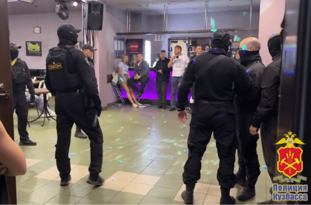 Ночная облава: в Новокузнецке правоохранители провели масштабный рейд