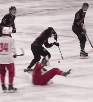 «Кузбасс» стартовал в Кубке России по хоккею с мячом с разгромной победы