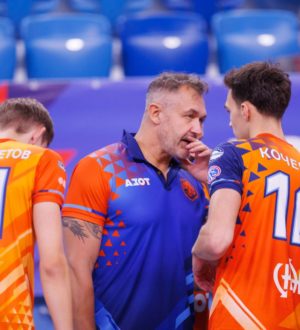 Волейбольный «Кузбасс» поражением завершил первый тур Кубка Победы