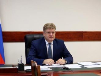 Анатолий Серышев обсудил с жителями Хакасии строительство и ремонт социальных объектов в ходе личного приема граждан