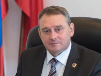 Глава города Осинники досрочно покинул свой пост