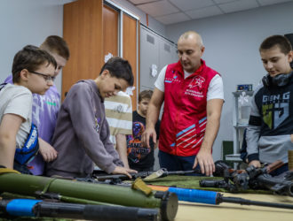 Мобильный ДОМ ЮНАРМИИ продолжает работу в Кузбассе