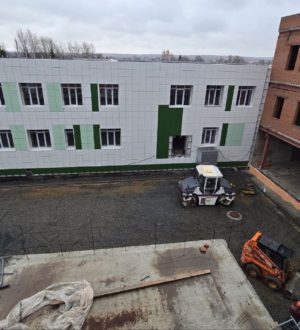 Реконструкция школы №3 в Яе по-прежнему не укладывается в график