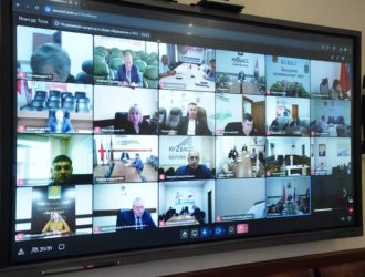 Более 200 жалоб на несвоевременный вывоз мусора получил Илья Середюк в сентябре